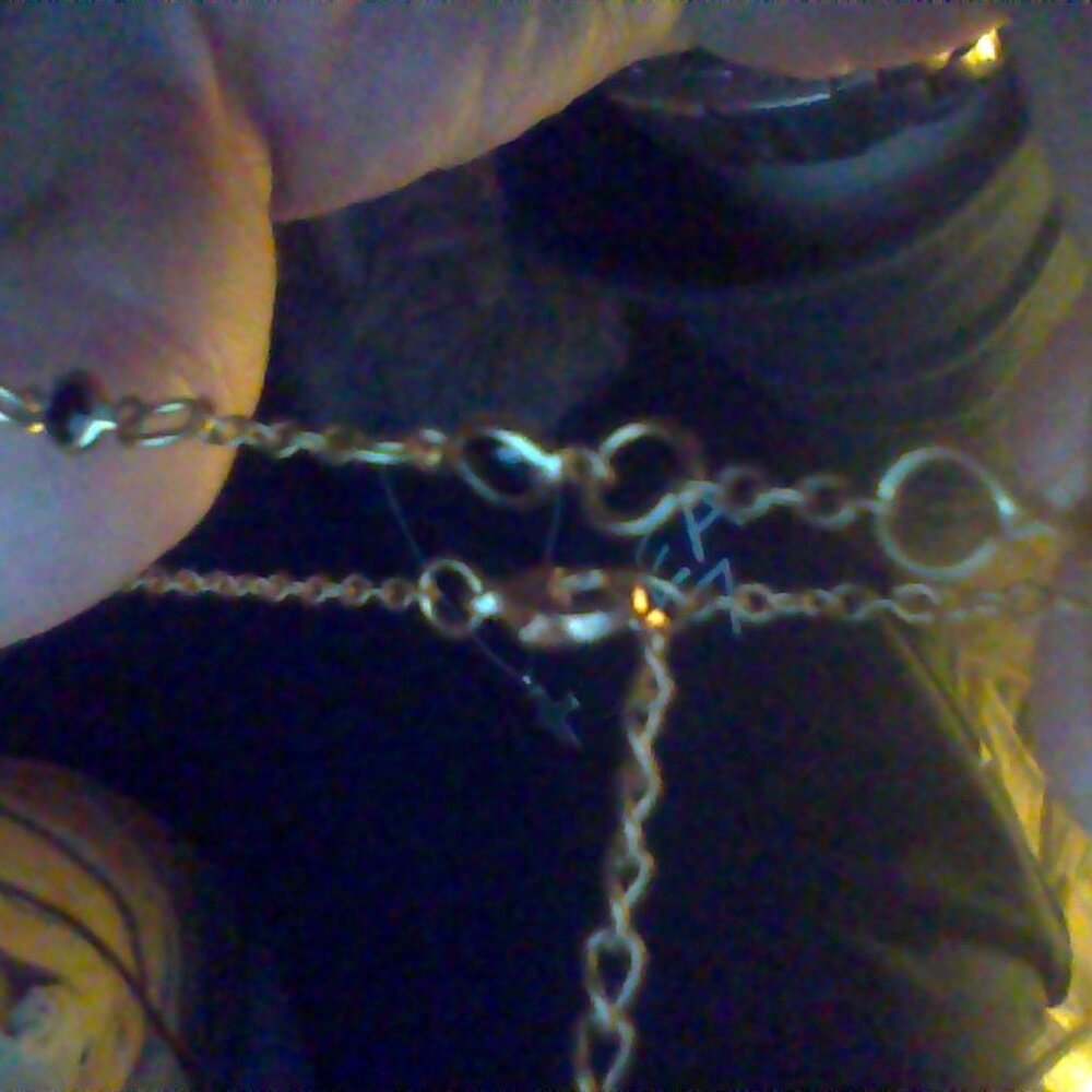 fine gold and onyx bracelet